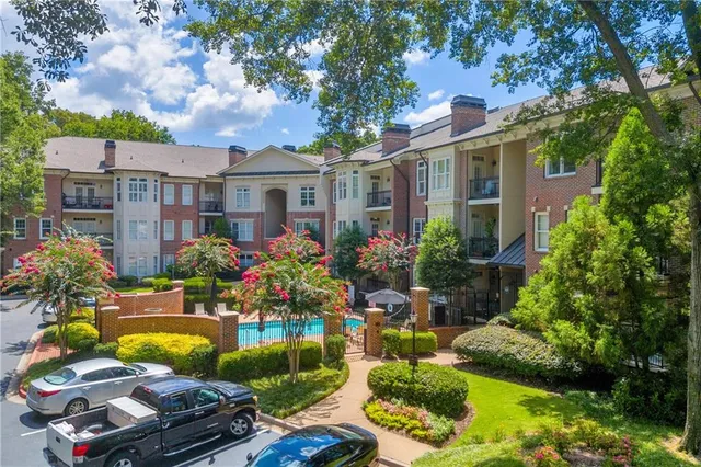 $449,000 | 825 Highland Lane Northeast, Unit 1207, Atlanta, GA 30306