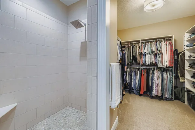 $999,900 | 5676 Garden Drive, Woodbury, MN 55129