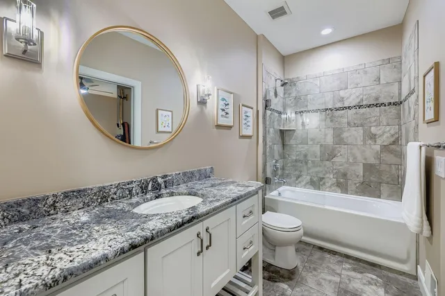 $999,900 | 5676 Garden Drive, Woodbury, MN 55129