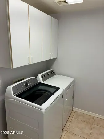 $2,100 | 3189 East Hazeltine Way, Chandler, AZ 85249