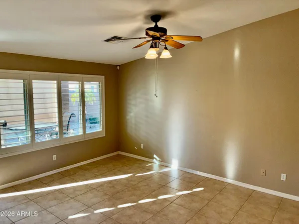 $2,100 | 3189 East Hazeltine Way, Chandler, AZ 85249