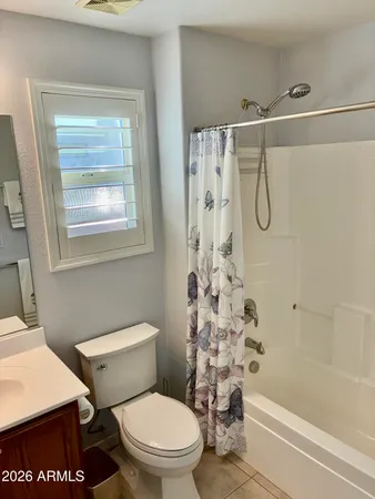 $2,200 | 3189 East Hazeltine Way, Chandler, AZ 85249