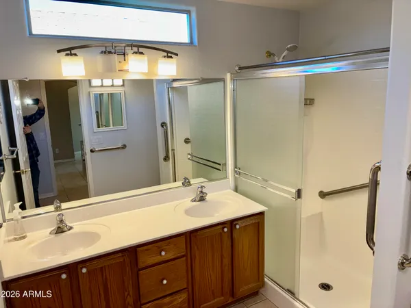 $2,200 | 3189 East Hazeltine Way, Chandler, AZ 85249