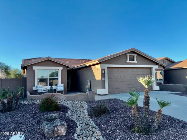 $2,200 | 3189 East Hazeltine Way, Chandler, AZ 85249