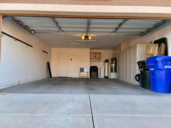 $2,100 | 3189 East Hazeltine Way, Chandler, AZ 85249