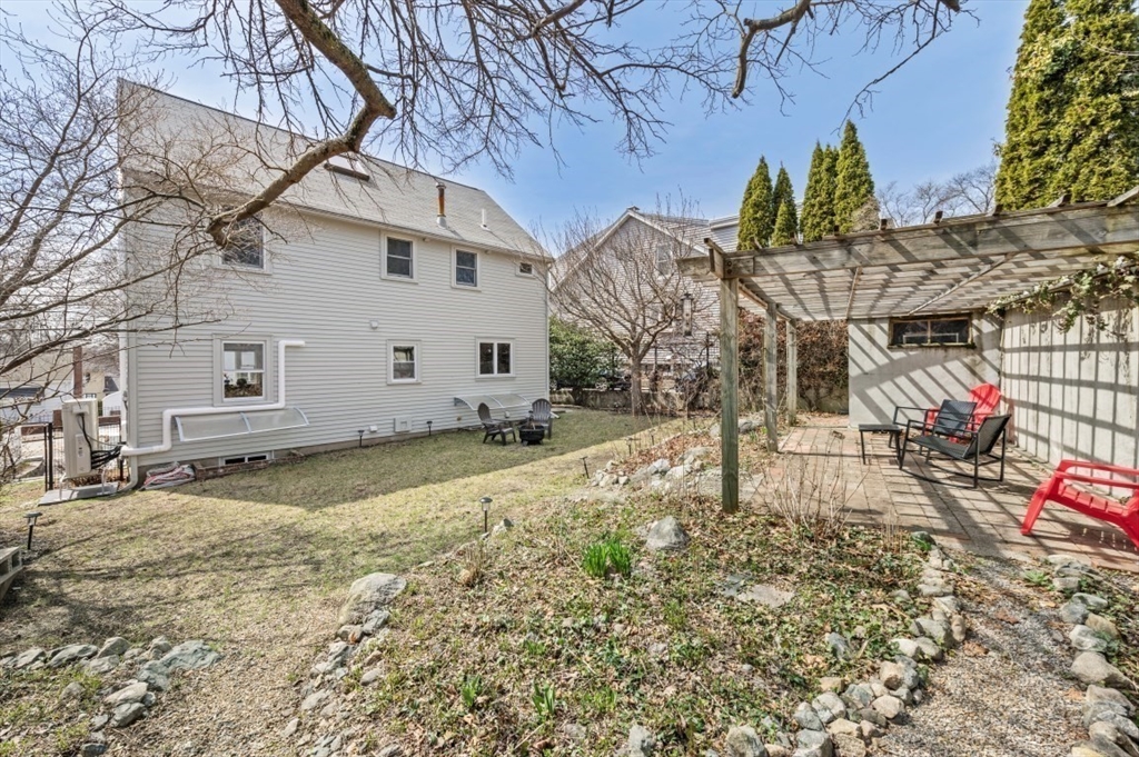 427 Appleton Street Arlington, MA 02476 - Photo 36 of 37