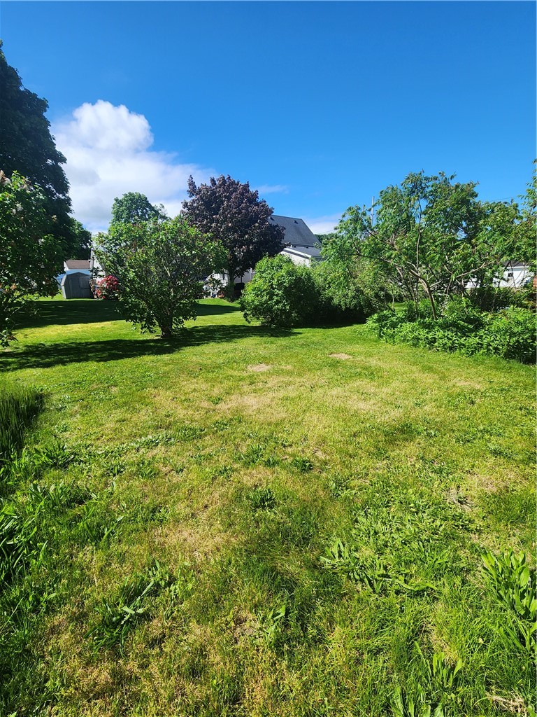 3954 Ridge Road Williamson, NY 14589 - Photo 2 of 12 Back Yard