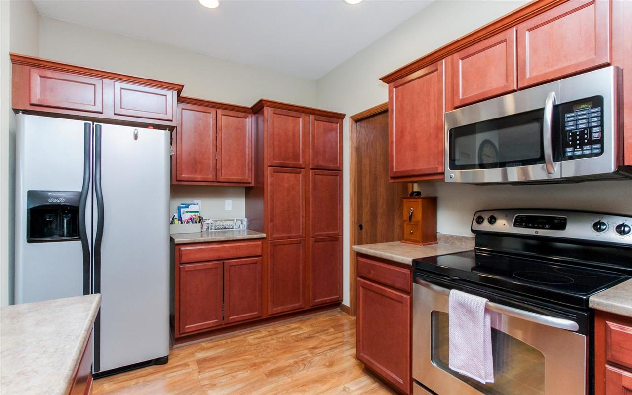 174 Ridge View Drive Fairfax, IA 52228 - Photo 12 of 25 Gallery Image 12