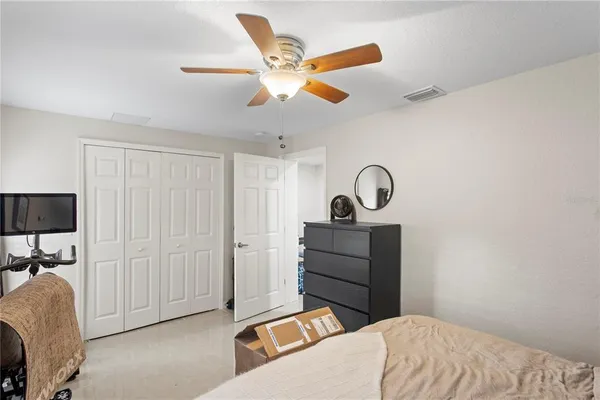 $2,950 | 4215 West Bay Vista Avenue, Tampa, FL 33611