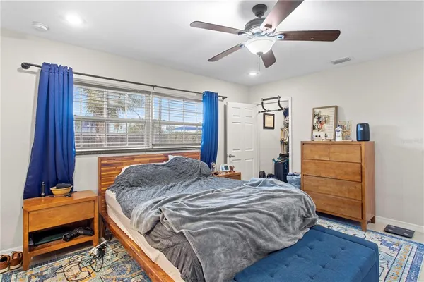 $2,950 | 4215 West Bay Vista Avenue, Tampa, FL 33611