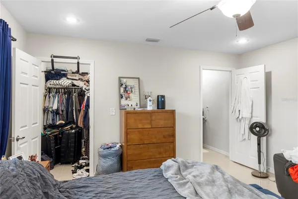 $2,950 | 4215 West Bay Vista Avenue, Tampa, FL 33611