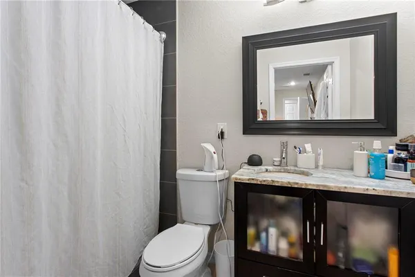 $2,950 | 4215 West Bay Vista Avenue, Tampa, FL 33611