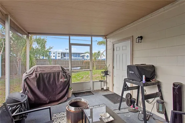 $2,950 | 4215 West Bay Vista Avenue, Tampa, FL 33611