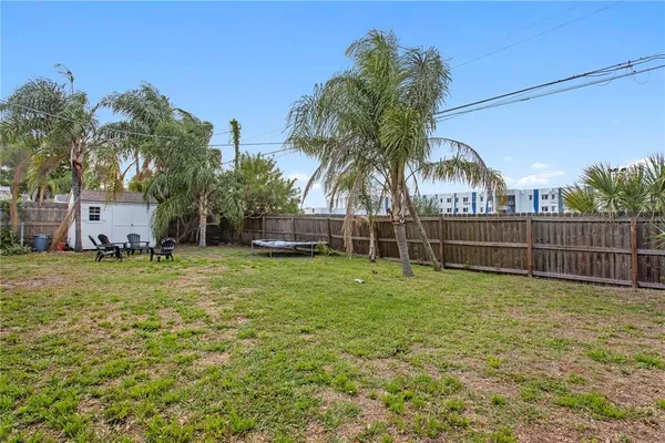 $2,950 | 4215 West Bay Vista Avenue, Tampa, FL 33611