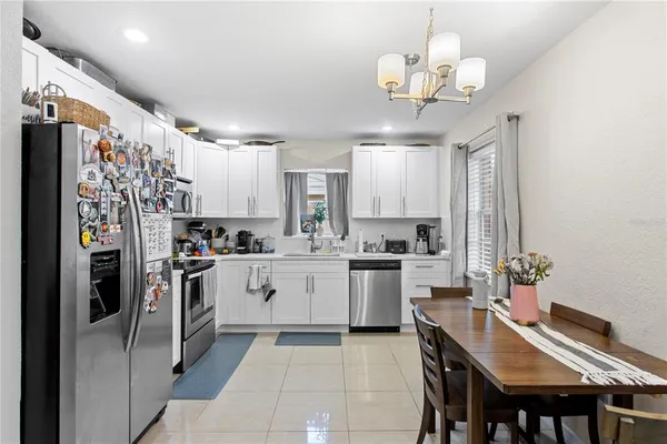 $2,950 | 4215 West Bay Vista Avenue, Tampa, FL 33611