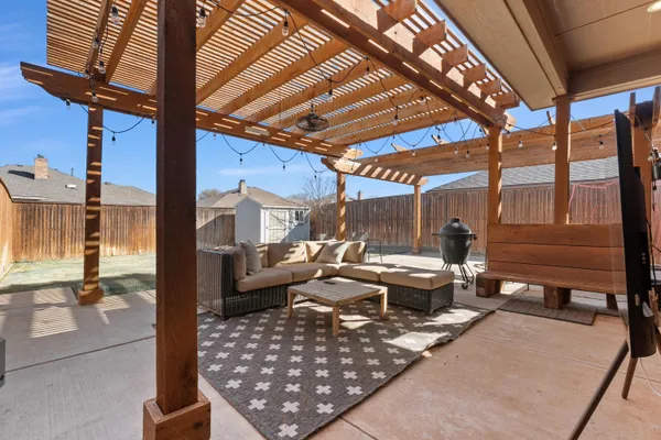 $407,500 | 6120 77th Street, Lubbock, TX 79424