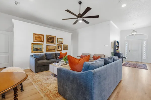 $407,500 | 6120 77th Street, Lubbock, TX 79424