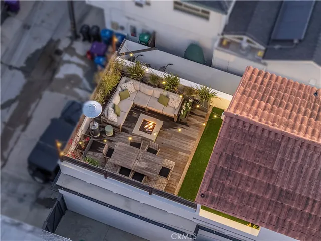 a view of an outdoor sitting area