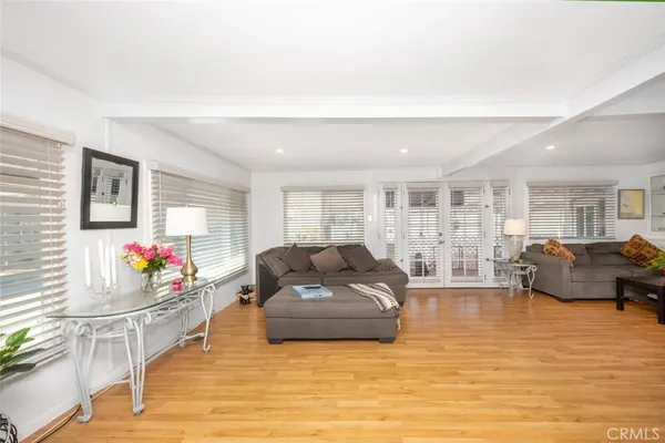 $225,000 | 6229 East Golden Sands Drive, Unit 193, Long Beach, CA 90803