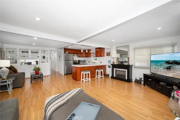 $225,000 | 6229 East Golden Sands Drive, Unit 193, Long Beach, CA 90803