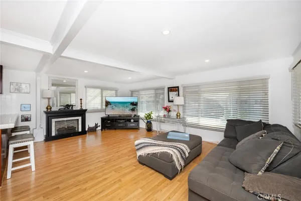 $225,000 | 6229 East Golden Sands Drive, Unit 193, Long Beach, CA 90803