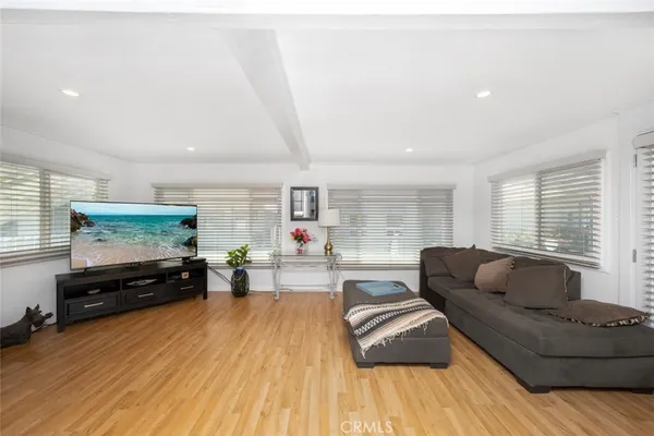 $225,000 | 6229 East Golden Sands Drive, Unit 193, Long Beach, CA 90803