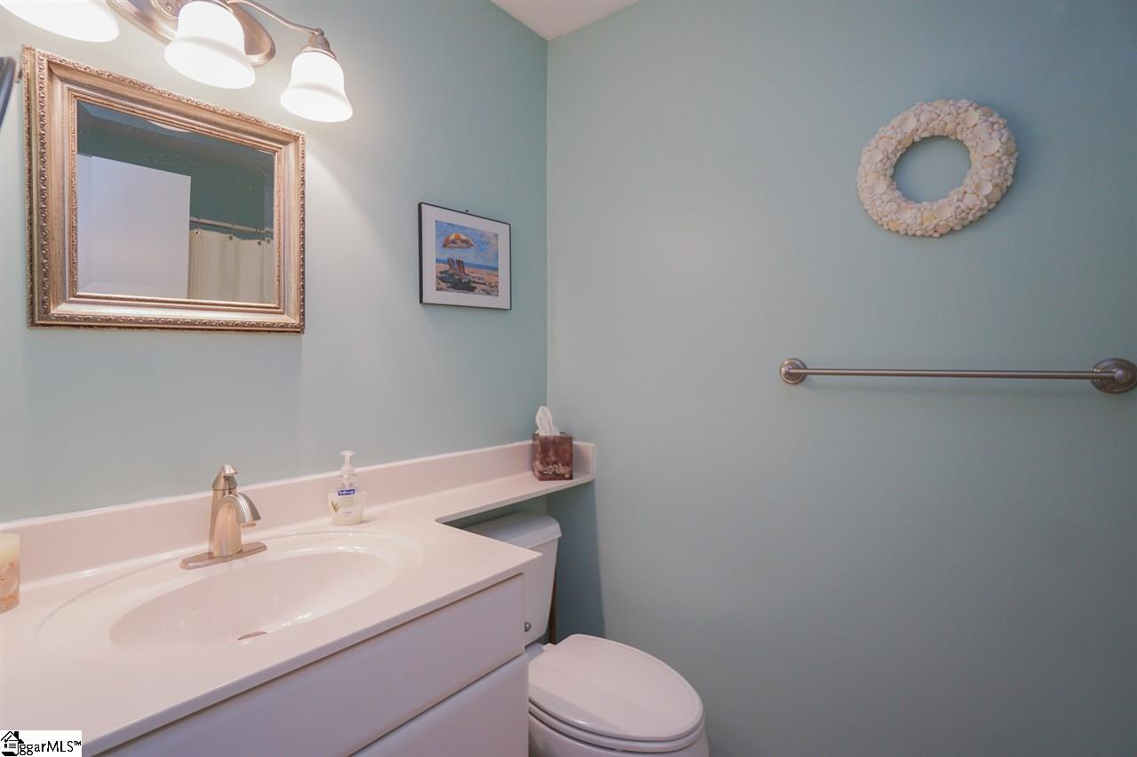100 Stallings Road, Unit D13 Taylors, SC 29687 - Photo 19 of 30 Gallery Image 19