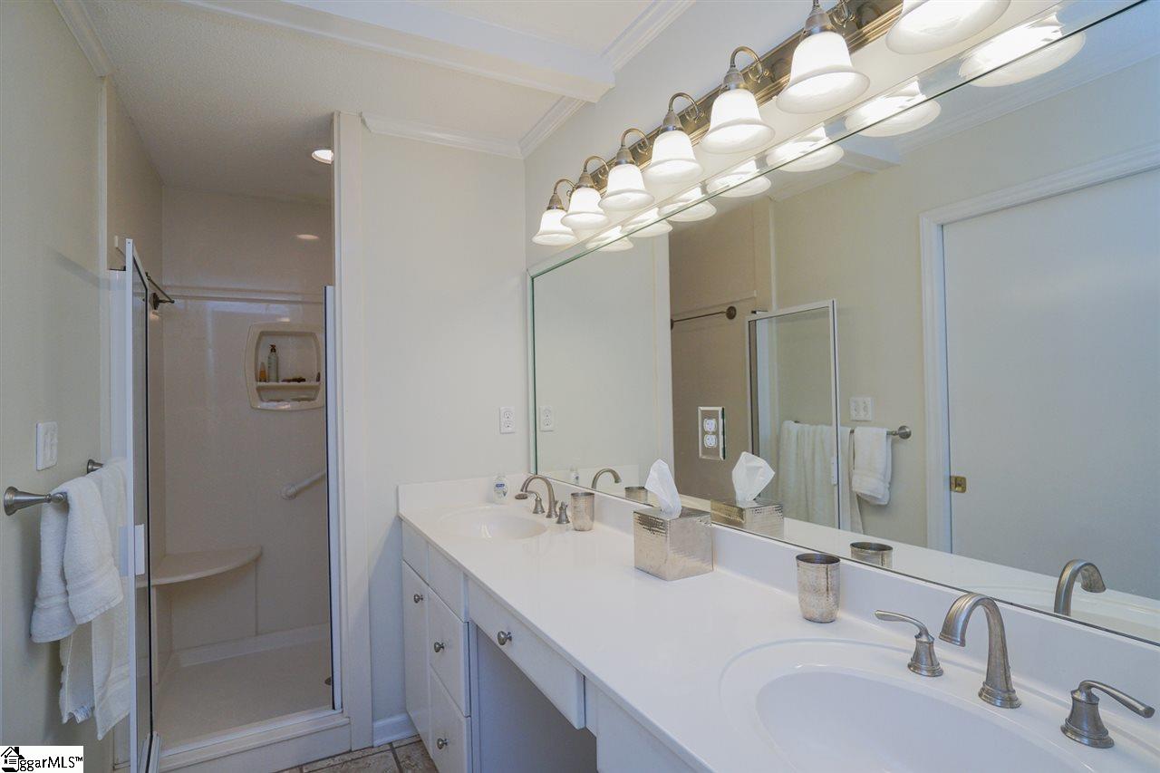 100 Stallings Road, Unit D13 Taylors, SC 29687 - Photo 22 of 30 Gallery Image 22