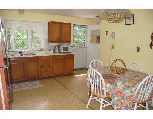 19 West Road Ashby, MA 01431 - Photo 4 of 9