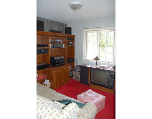 19 West Road Ashby, MA 01431 - Photo 8 of 9