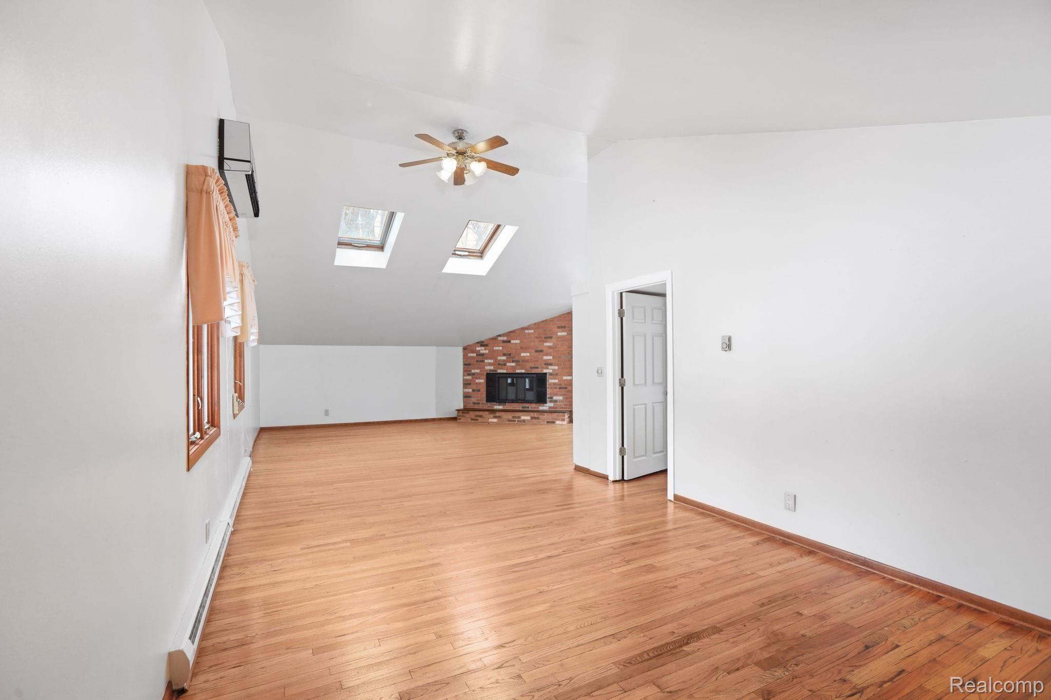 36640 Howard Road Farmington, MI 48331 - Photo 28 of 28 27-web-or-mls-36640 Howard Rd Farmington Hills - 27.jpg