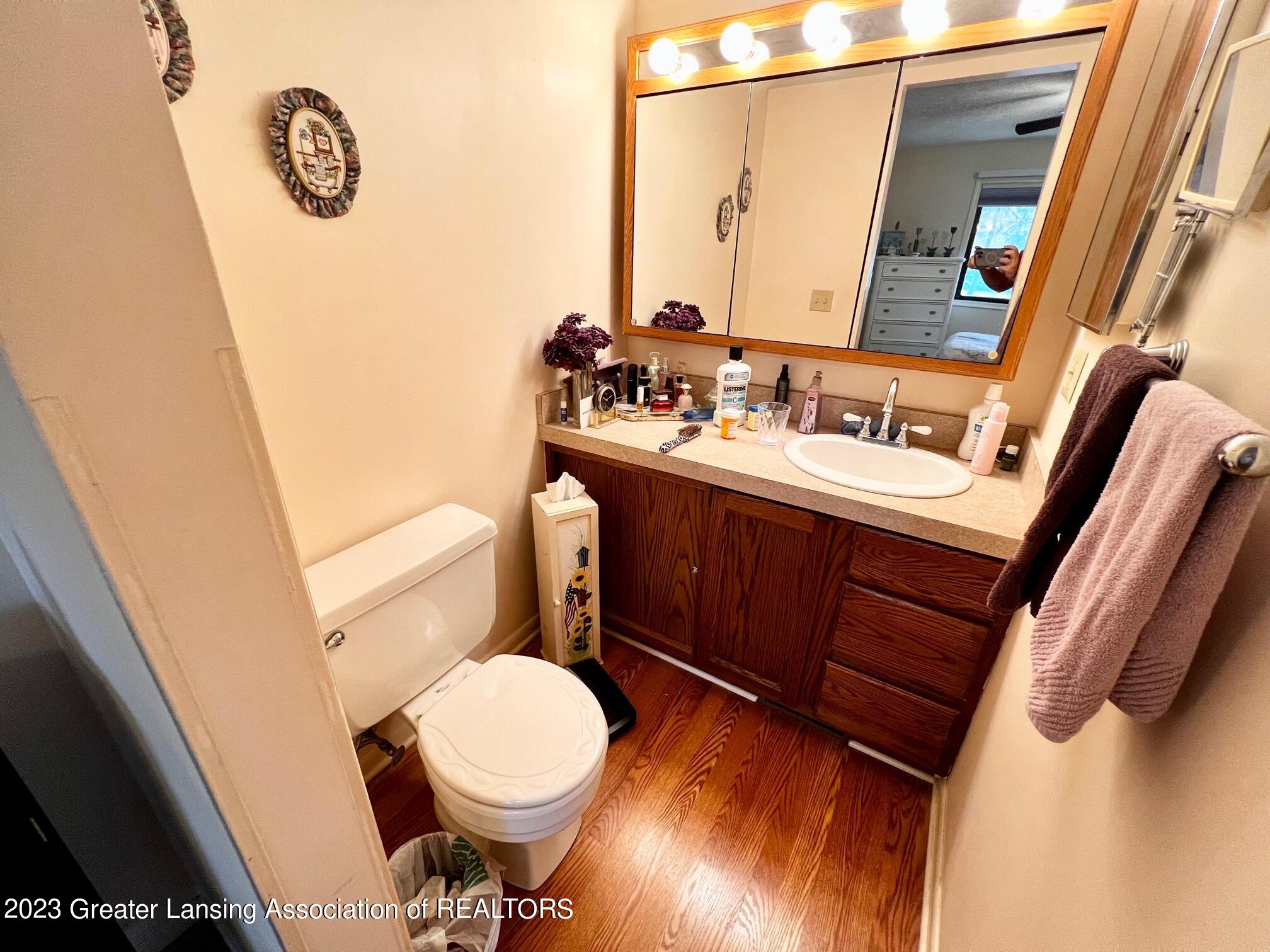 101 East Jolly Road Lansing, MI 48910 - Photo 15 of 29 IMG_9834