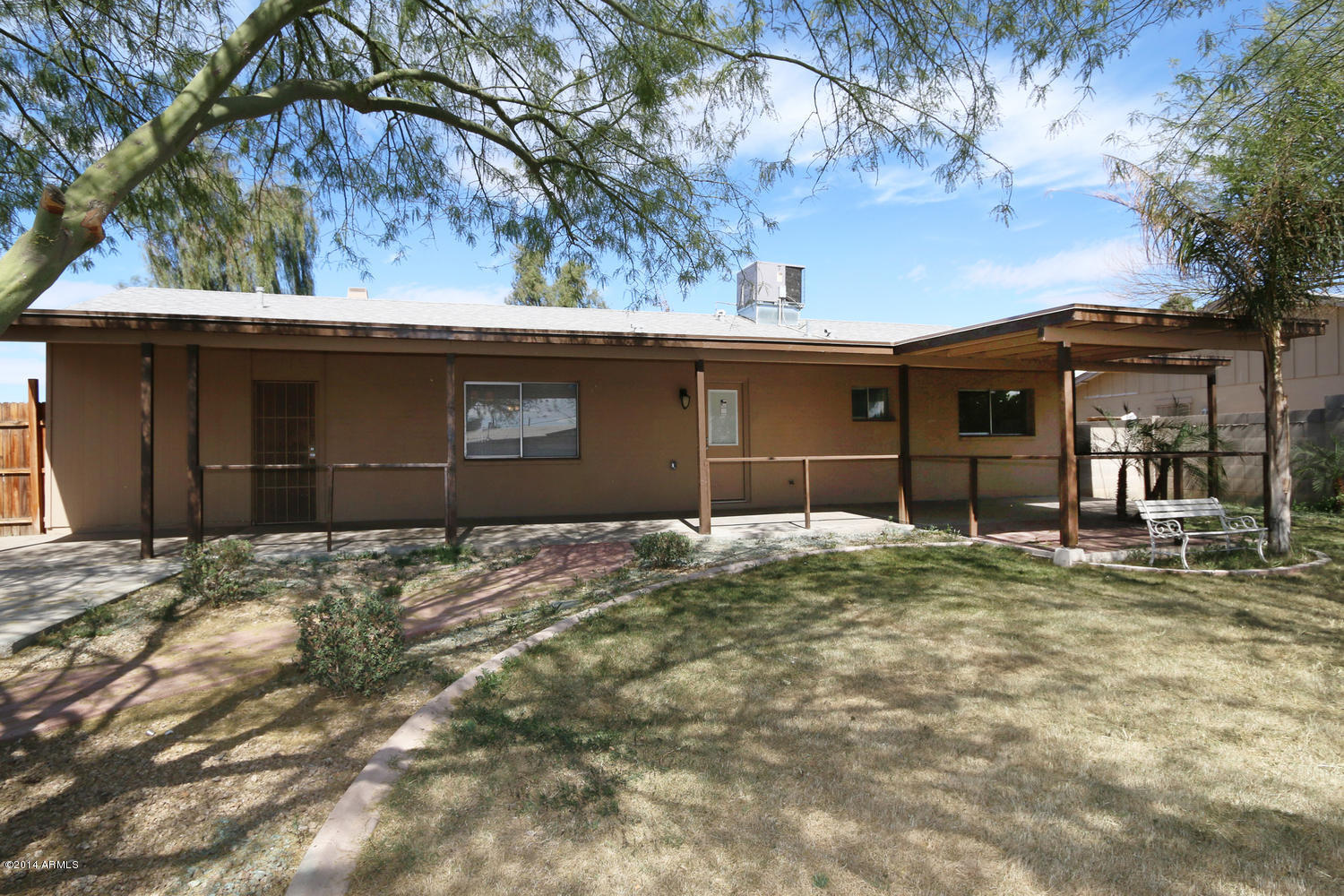 3907 West Bethany Home Road Phoenix, AZ 85019 - Photo 16 of 17 3907 W Bethany Home Phoenix AZ-large-016