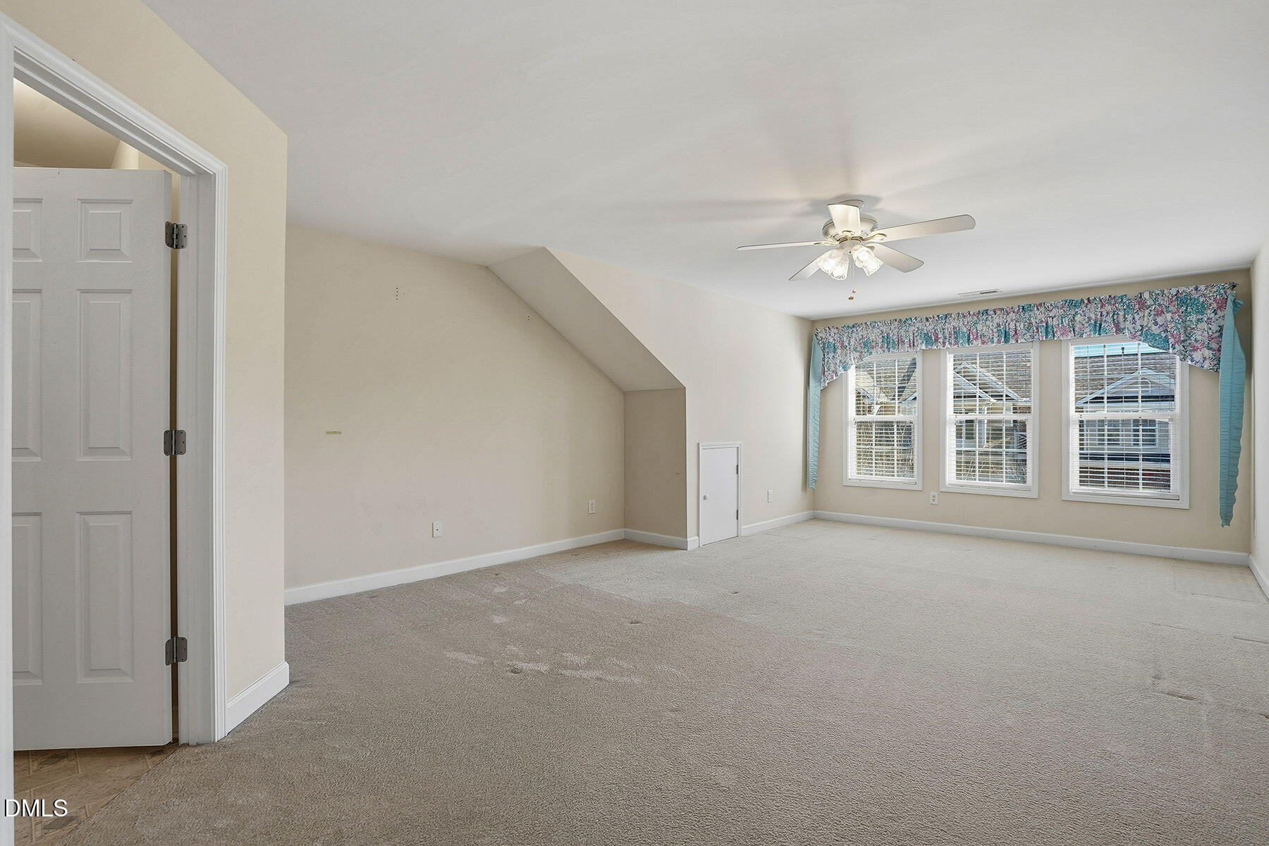 823 Swan Neck Lane Raleigh, NC 27615 - Photo 22 of 35 Bedroom 2
