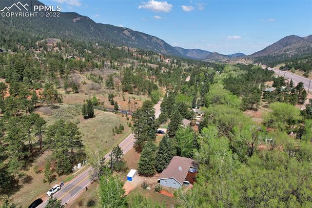 8380 Chipita Park Road Cascade, CO 80809 - Photo 5 of 34 Isn't it gorgeous?