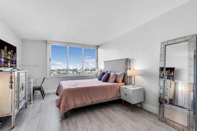 $3,100 | 1200 West Avenue, Unit 910, Miami Beach, FL 33139