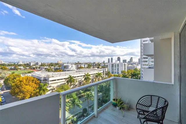 $3,100 | 1200 West Avenue, Unit 910, Miami Beach, FL 33139