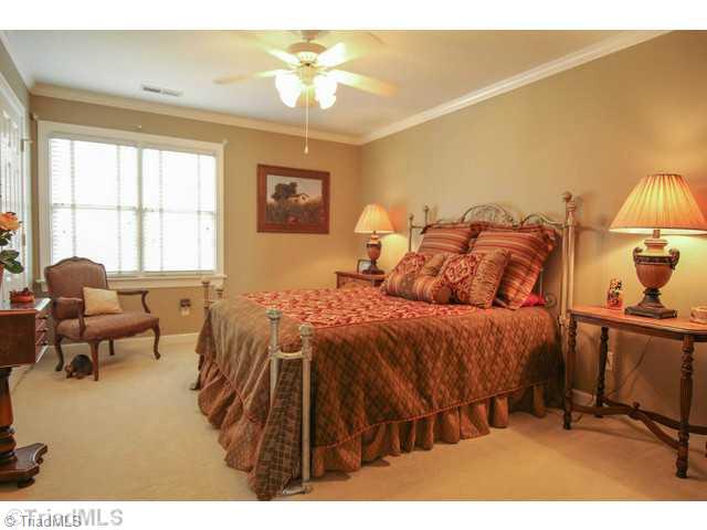 2093 Rossmore Road Clemmons, NC 27012 - Photo 11 of 16 2nd Bedroom.