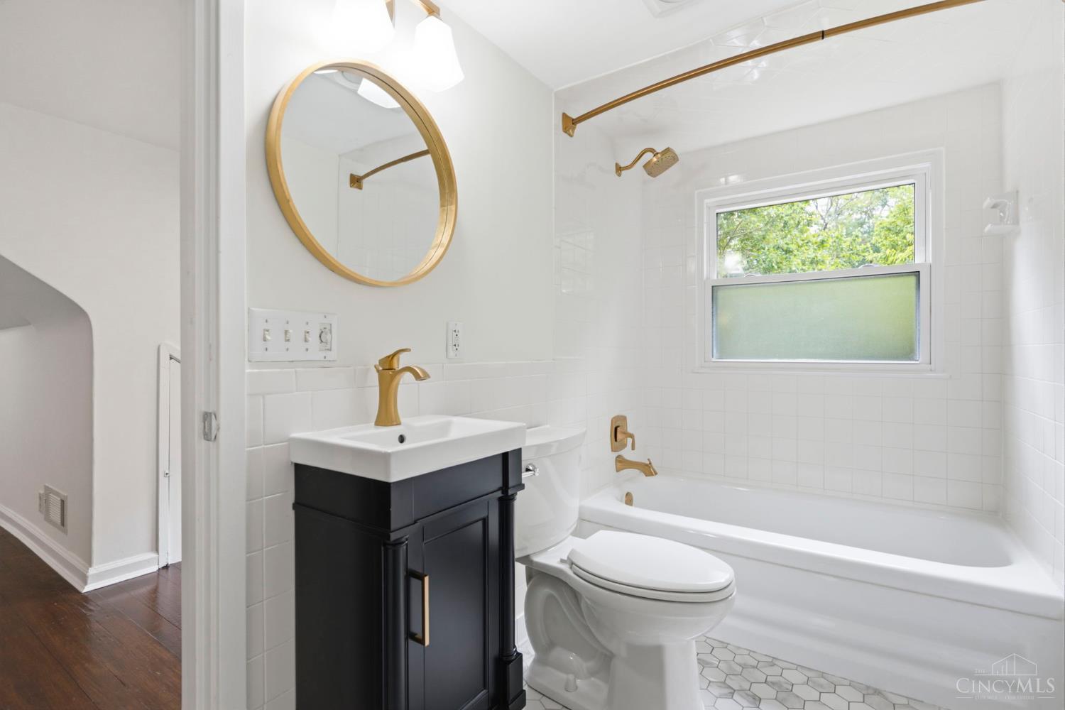 7767 Shawnee Run Road Cincinnati, OH 45243 - Photo 43 of 68 Gallery Image 43