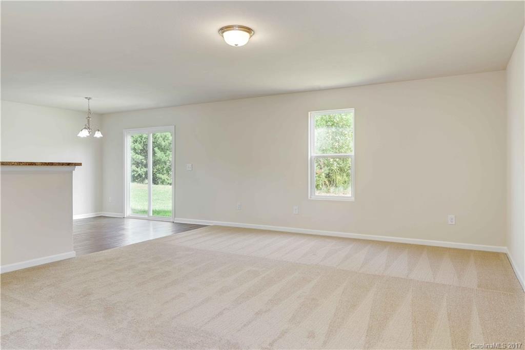 9630 Weikert Road Charlotte, NC 28215 - Photo 6 of 13 Gallery Image 6