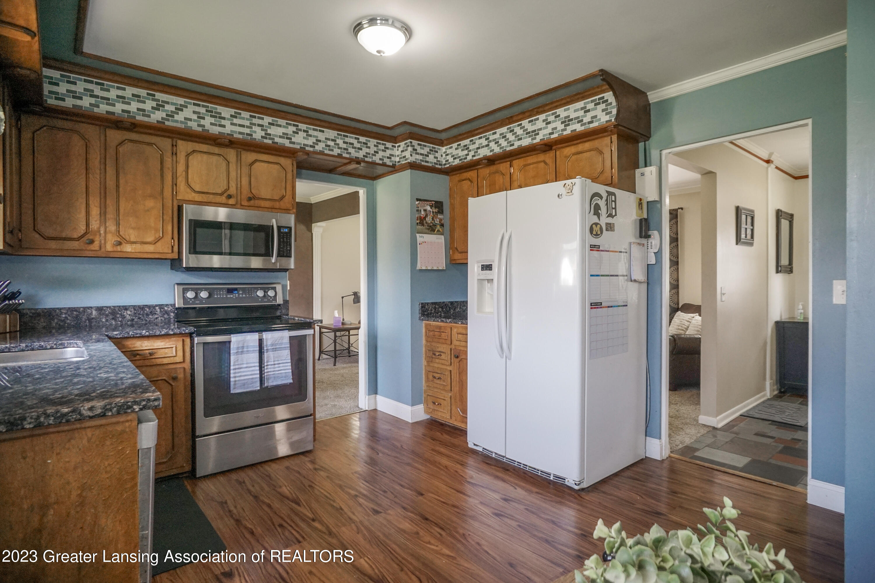 1433 Maycroft Road Lansing, MI 48917 - Photo 17 of 51 1433 Maycroft MLS-17