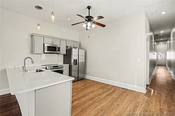 $225,000 | 920 West Main Street, Madison, IN 47250