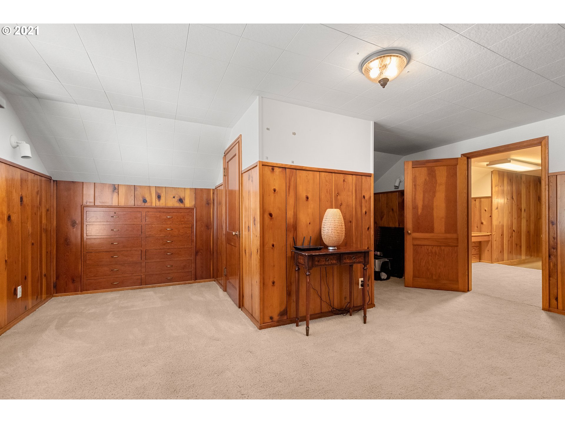 491 Country Club Road Lake Oswego, OR 97034 - Photo 17 of 26 Gallery Image 17