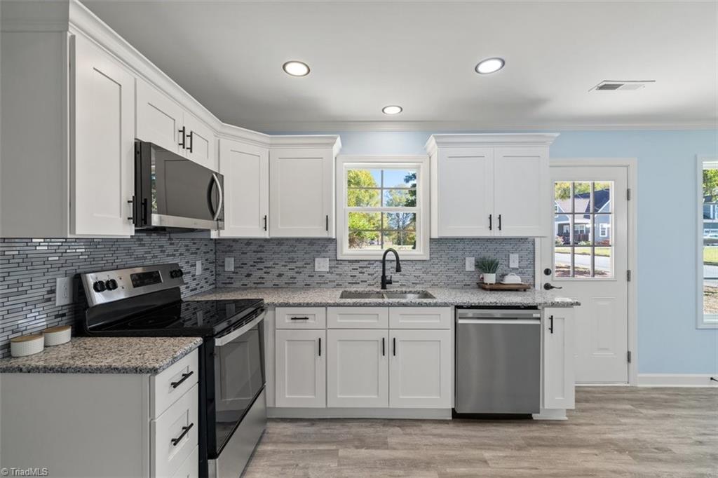 527 Amos Street High Point, NC 27260 - Photo 12 of 31