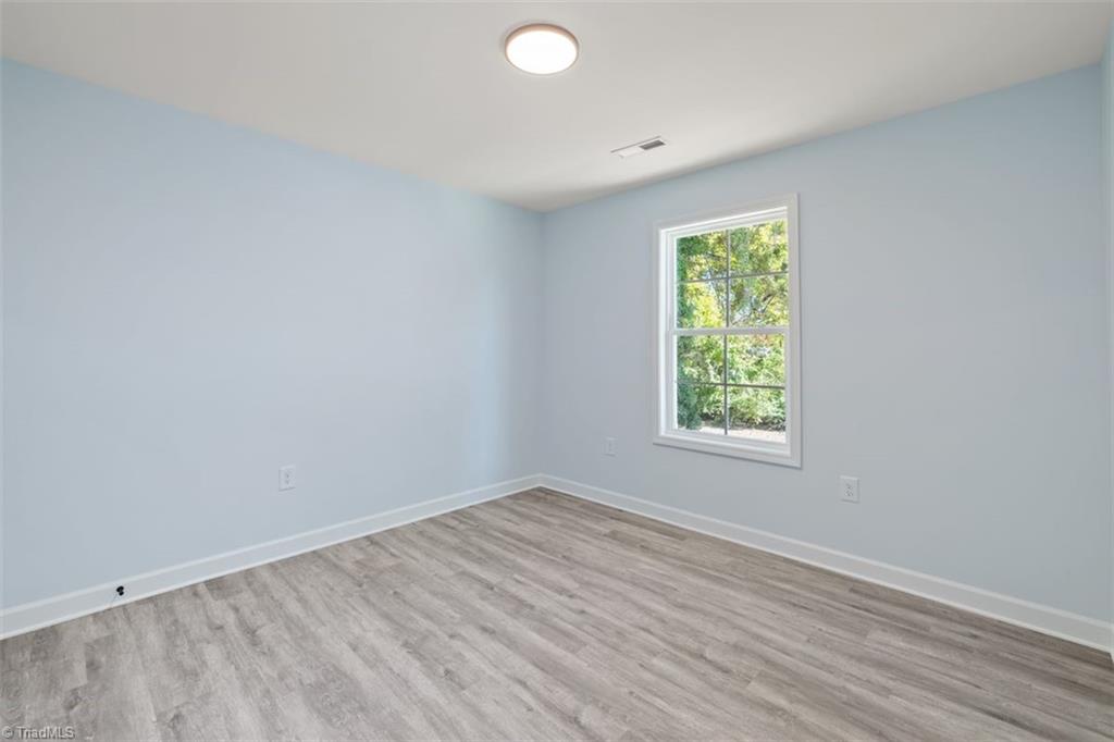 527 Amos Street High Point, NC 27260 - Photo 25 of 31