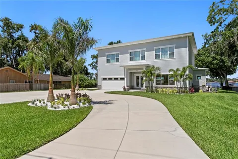 $2,200,000 | 14802 Lake Magdalene Circle, Tampa, FL 33613