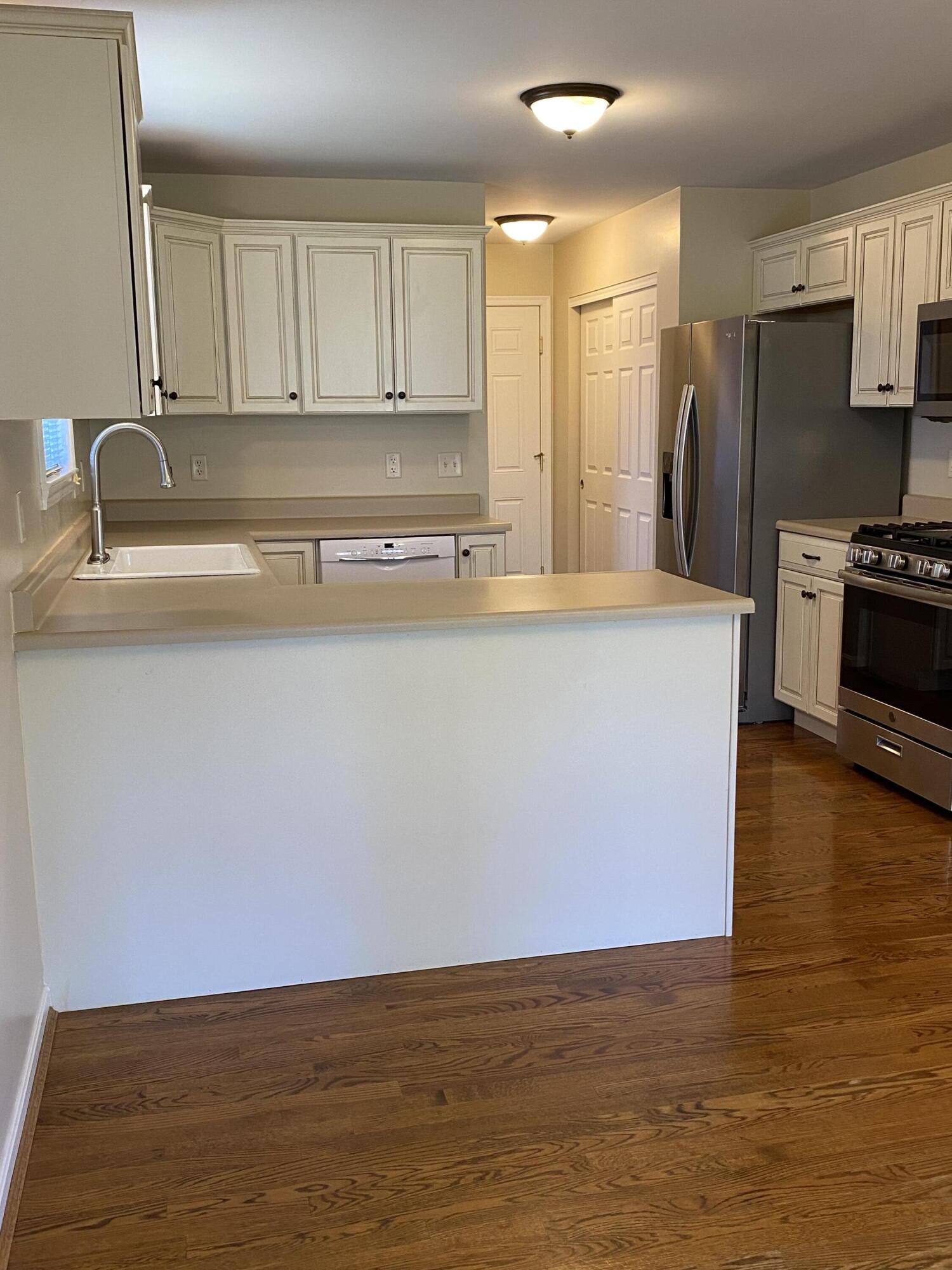 8964 Richmond Road Union, KY 41091 - Photo 16 of 48 Upgraded cabinets