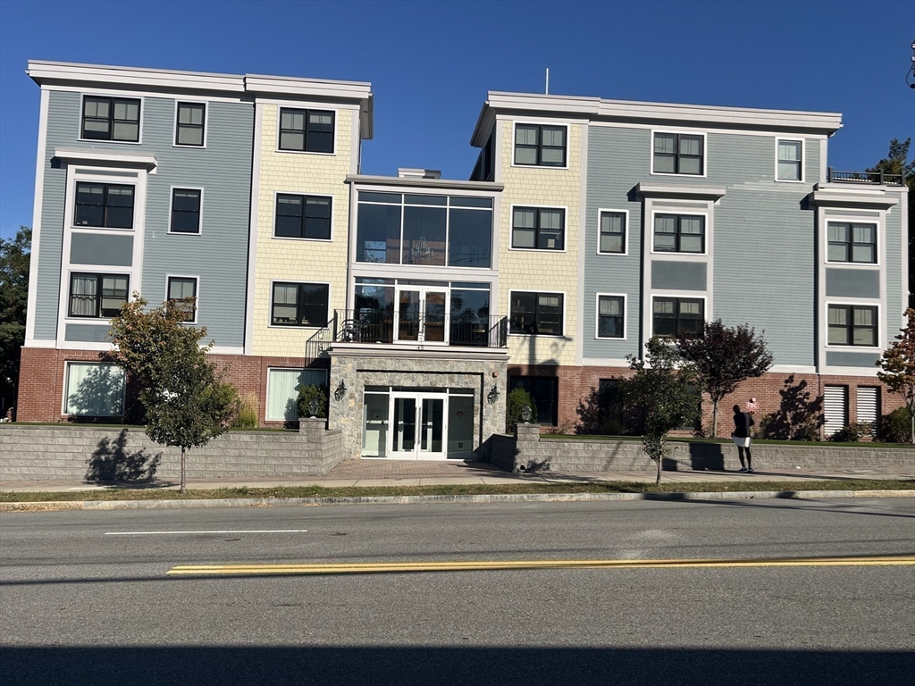 45 Spring Street, Unit 17 Boston, MA 02132 - Photo 29 of 29