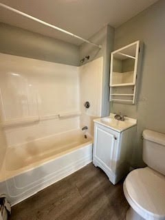 164 Chestnut Street, Unit 2 Waltham, MA 02453 - Photo 7 of 8