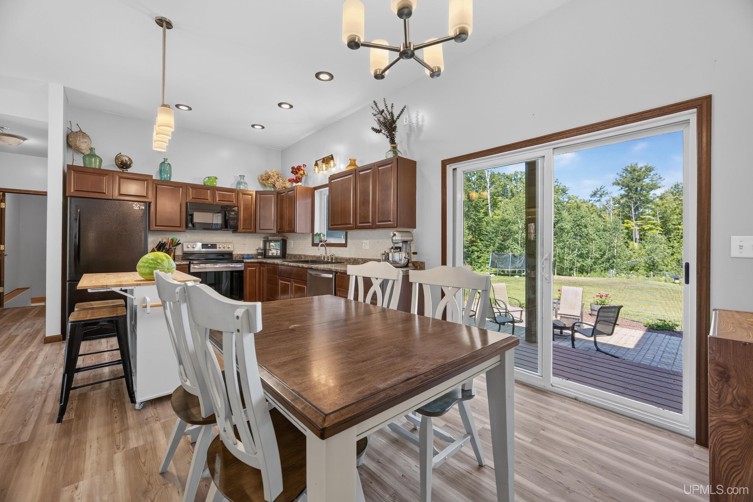 17423 Ford Farm Road Lanse, MI 49946 - Photo 18 of 83